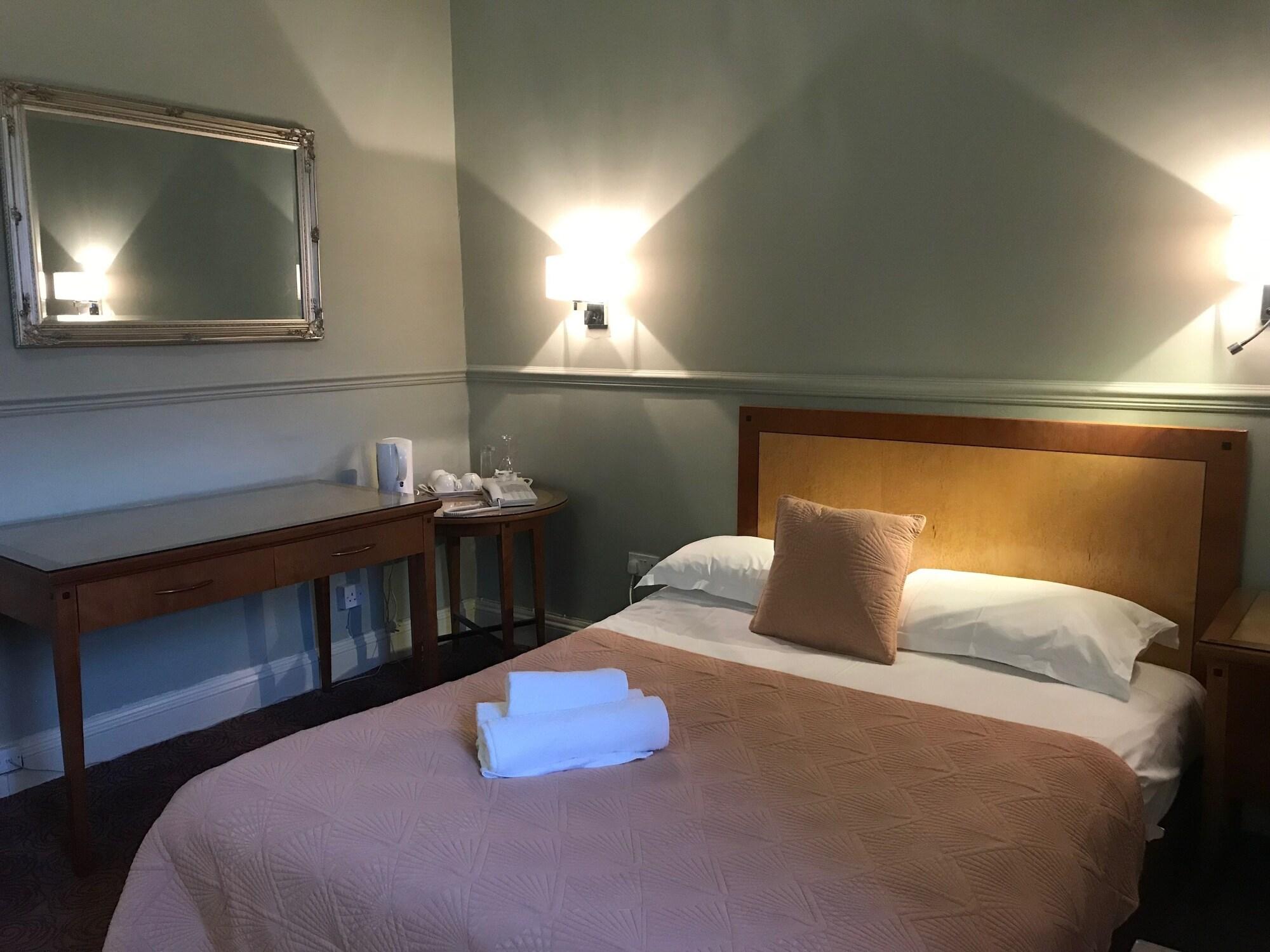 Eurobar & Hotel Οξφόρδη Εξωτερικό φωτογραφία