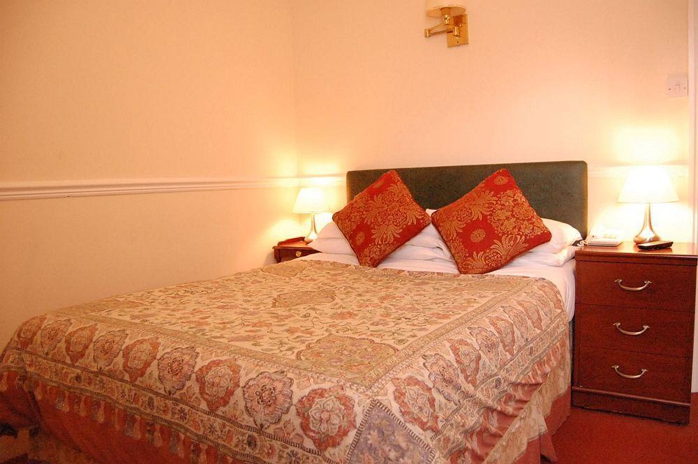 Eurobar & Hotel Οξφόρδη Εξωτερικό φωτογραφία