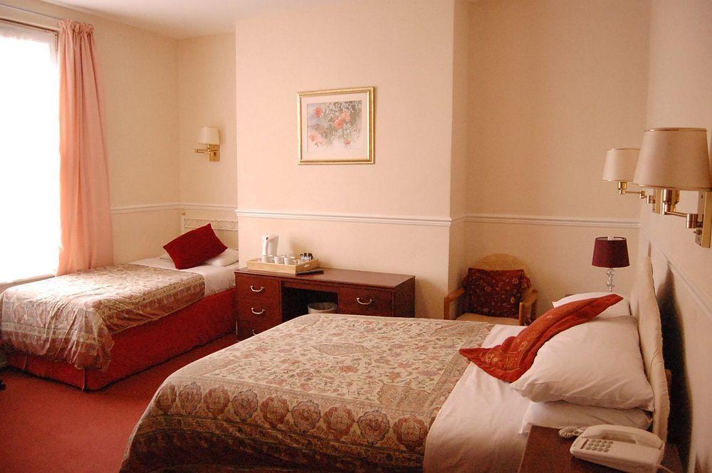 Eurobar & Hotel Οξφόρδη Εξωτερικό φωτογραφία